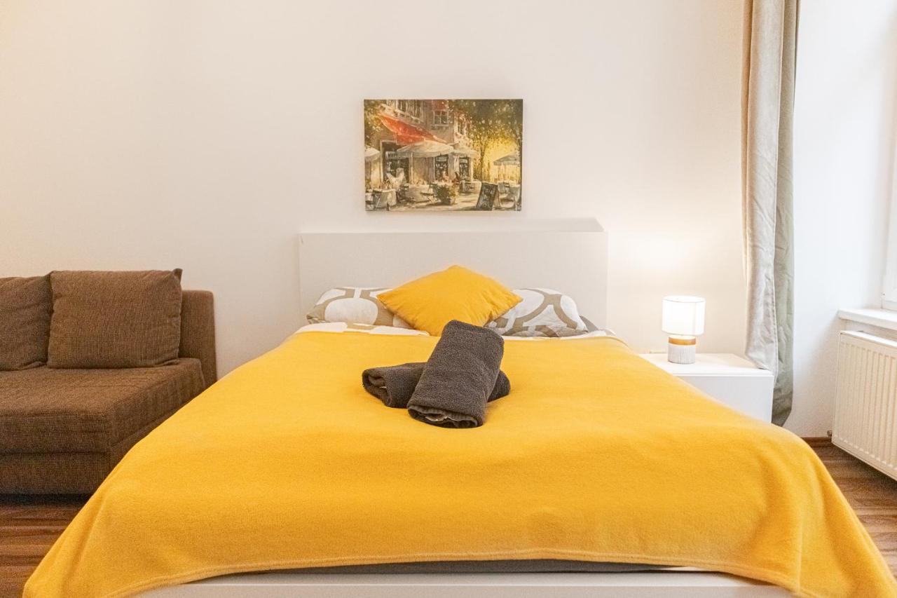Apartament Peaceful 1Br Apt. Near Metro Station Langenfeldg. Wiedeń Zewnętrze zdjęcie