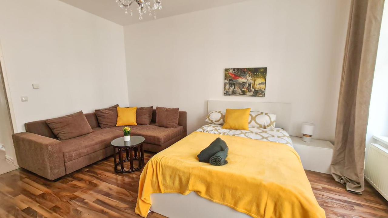 Apartament Peaceful 1Br Apt. Near Metro Station Langenfeldg. Wiedeń Zewnętrze zdjęcie